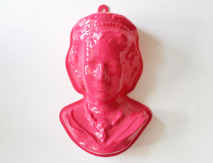Queen Elizebeth Jelly Mould Pink Lydia Leith